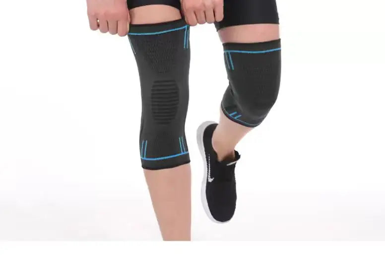 Compression Knee Sleeve For Weightlifting, Outdoor Indoor Sports, Squatting, Running, and Cycling